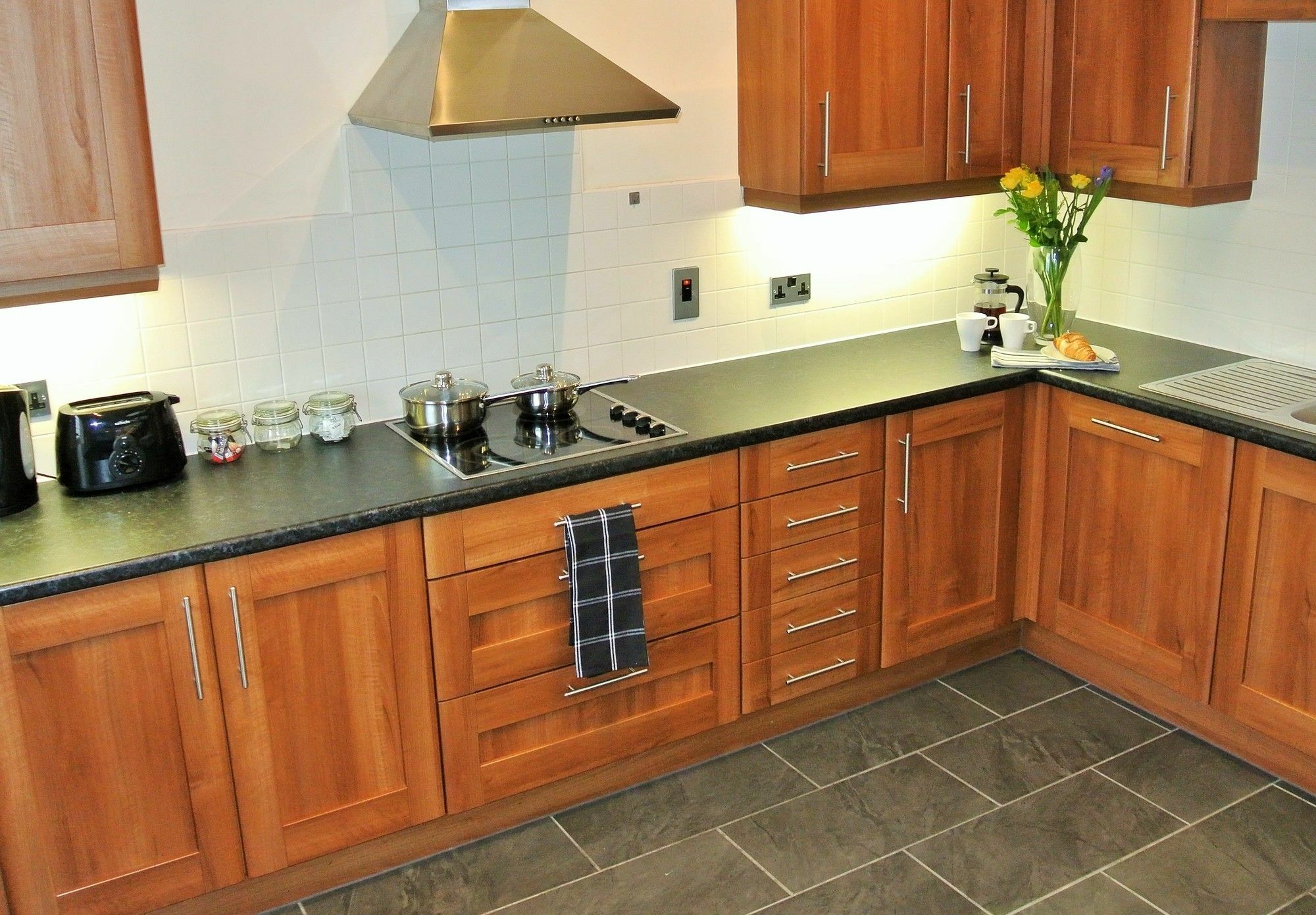 Oyo Approved Serviced Apartments Steam Mill Chester Exterior photo